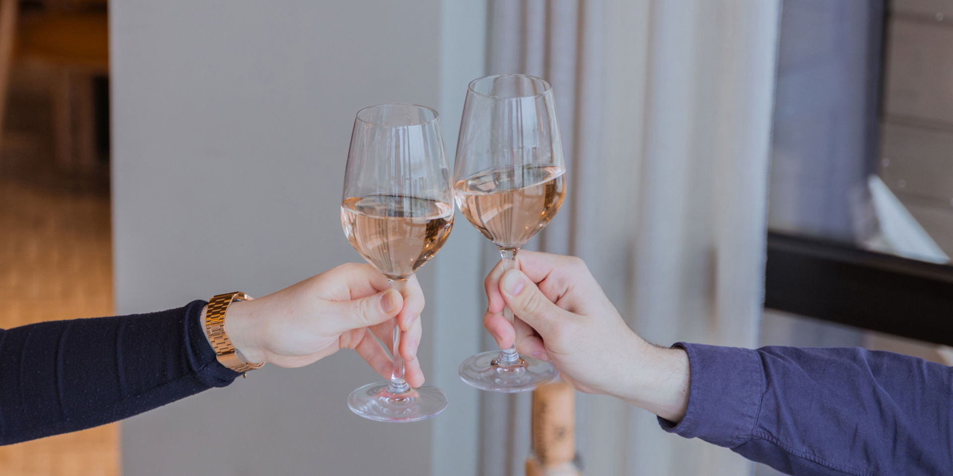 Wijnglazen proost